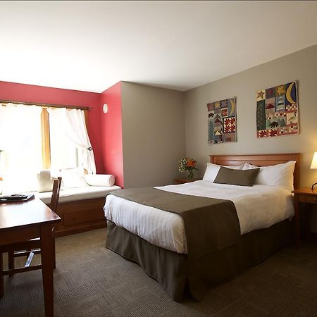 Howe Sound Inn & Brewing Company Squamish Bagian luar foto