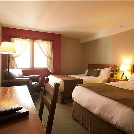 Howe Sound Inn & Brewing Company Squamish Bagian luar foto