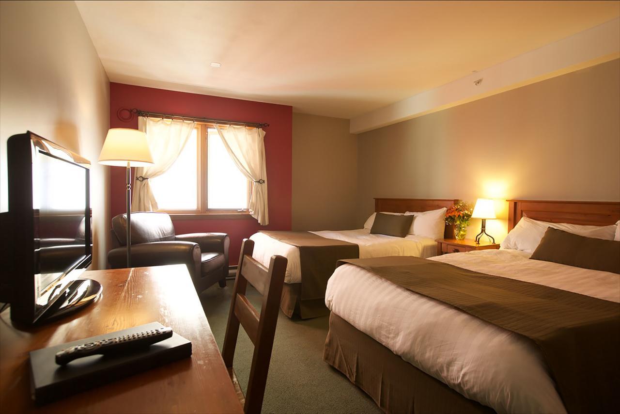 Howe Sound Inn & Brewing Company Squamish Bagian luar foto